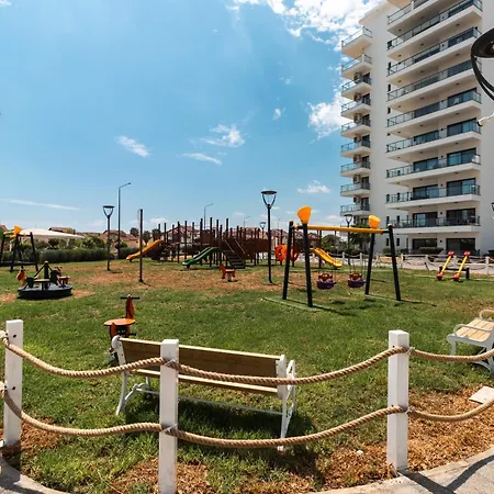 Appartamento Gloria In Caesar Blue Resort,gym, Swimming Pools, Sauna, Hammam, Kids' Club Available *